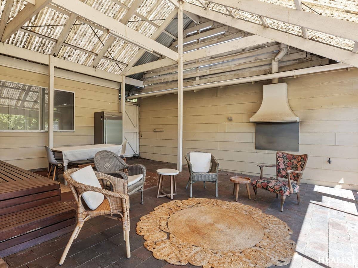 1 Montpellier Street, HEALESVILLE - Thumbnail 17