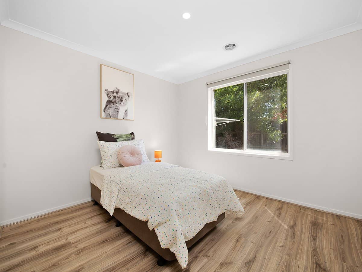 8 Kanto Court, MANOR LAKES - Thumbnail 11