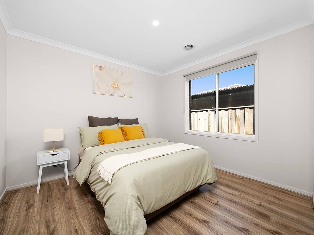 8 Kanto Court, MANOR LAKES - Thumbnail 13