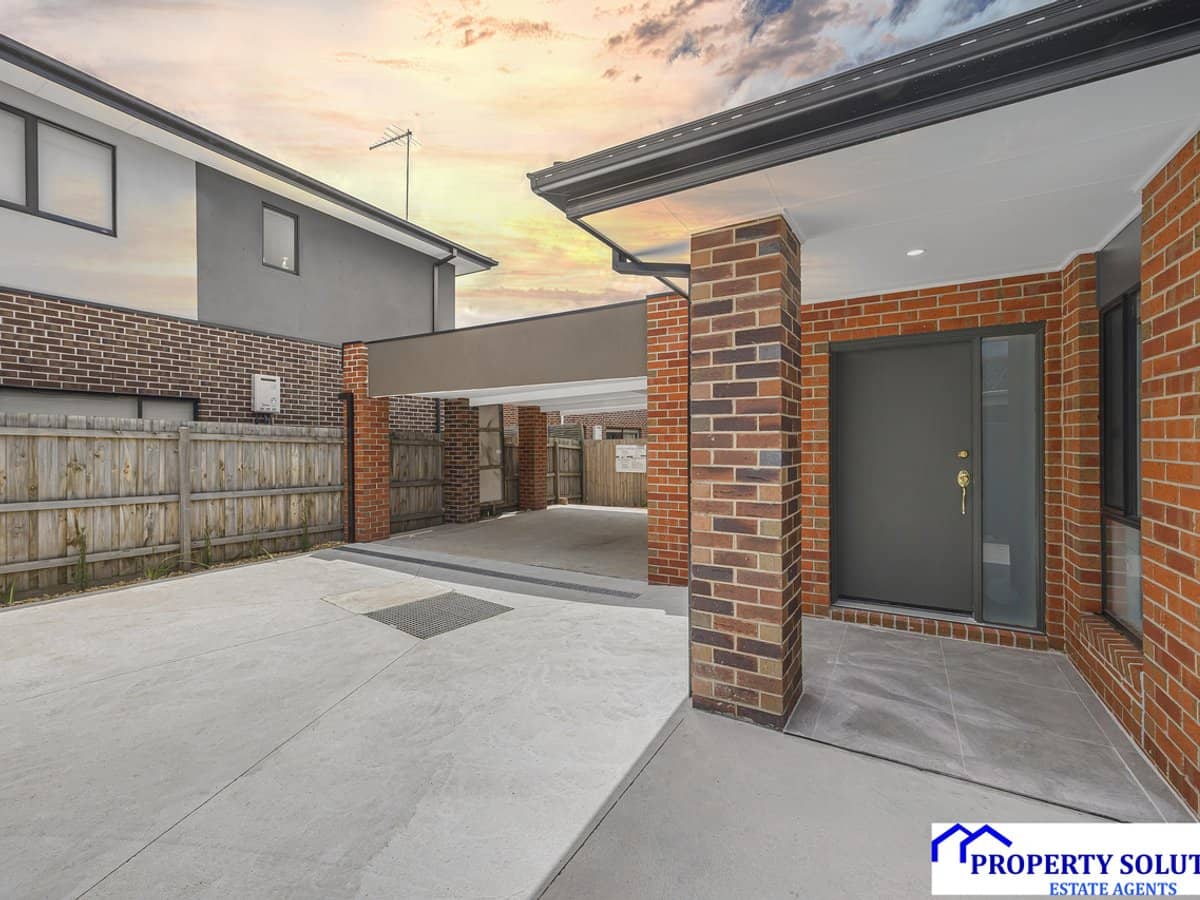 18 James Street, PAKENHAM - Thumbnail 17