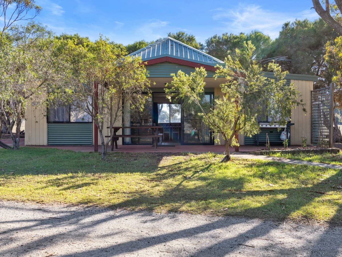 422 Ventnor Road, VENTNOR - Thumbnail 20