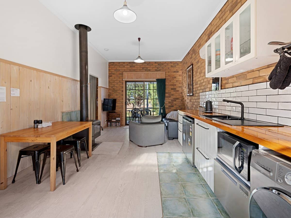 422 Ventnor Road, VENTNOR - Thumbnail 25