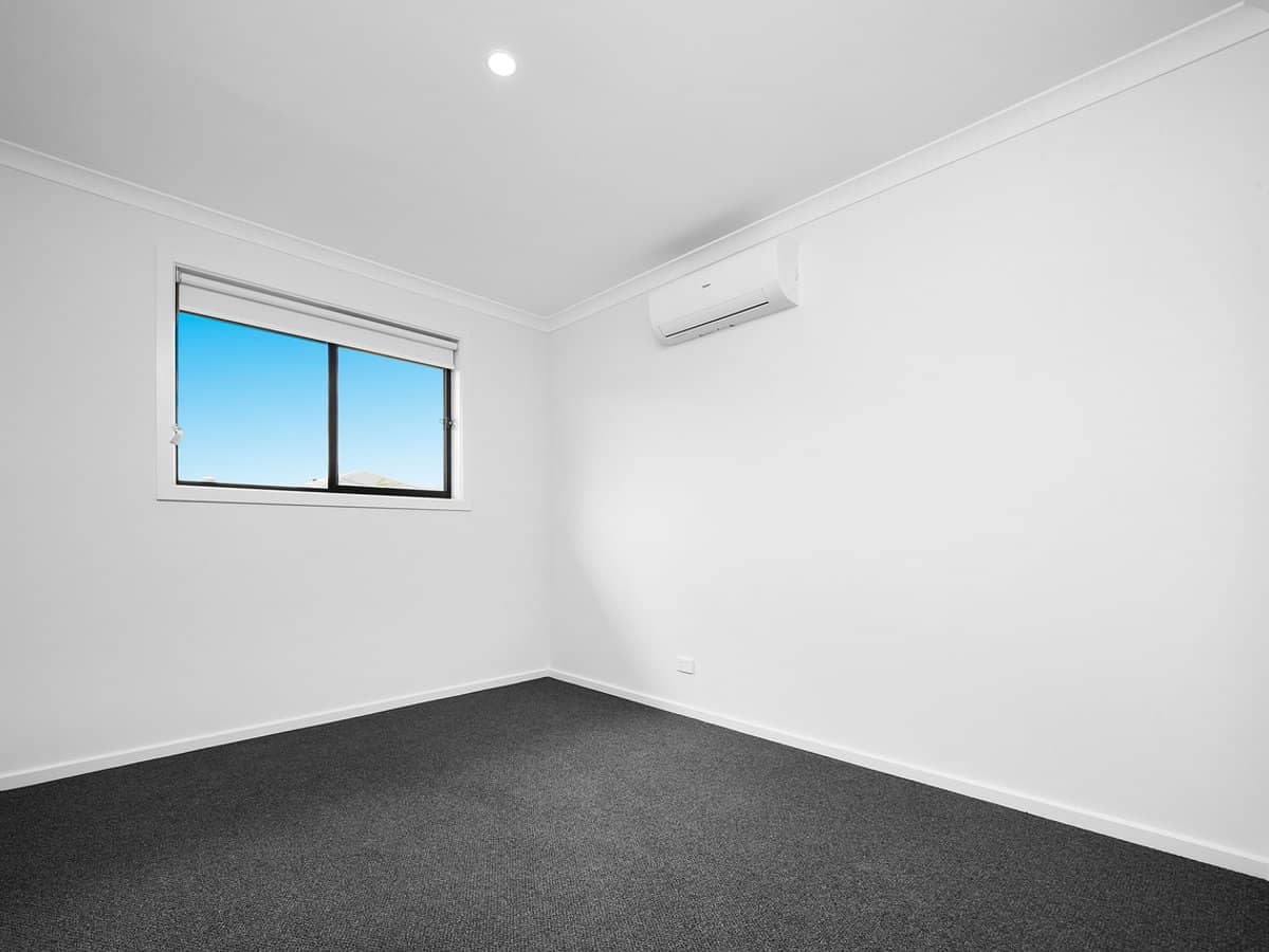 2 Elbridge Road, MANOR LAKES - Thumbnail 9