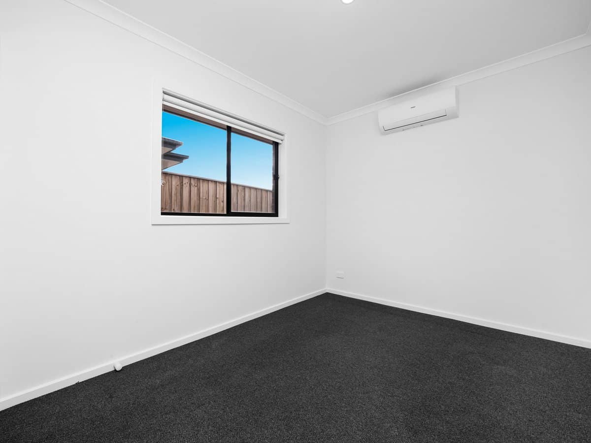 2 Elbridge Road, MANOR LAKES - Thumbnail 11