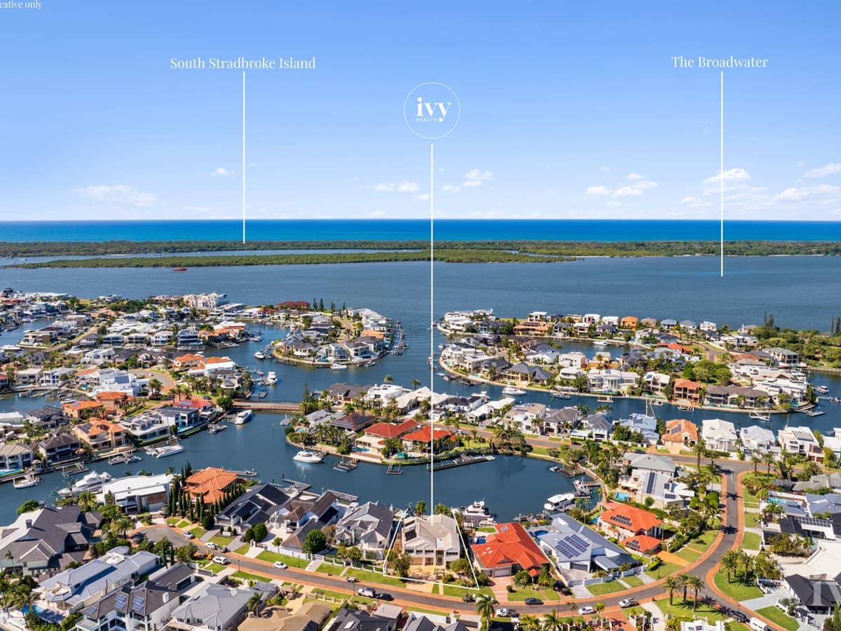 11 Excalibur Court, Sovereign Islands - Thumbnail 26