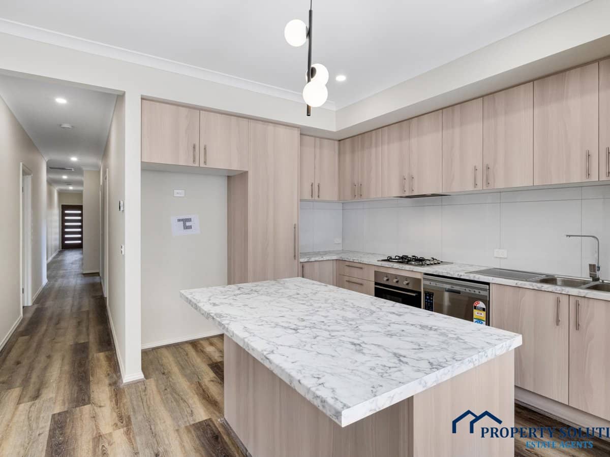 30 Craft Street, OFFICER - Thumbnail 4