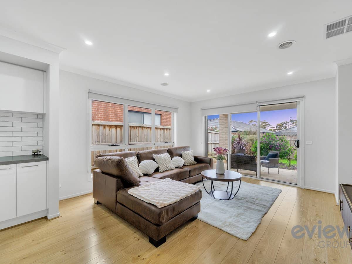 4 Wafer Road, MANOR LAKES - Thumbnail 11