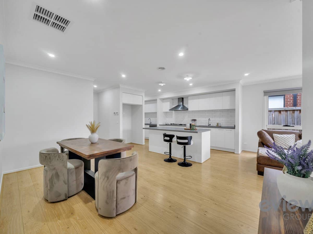 4 Wafer Road, MANOR LAKES - Thumbnail 12