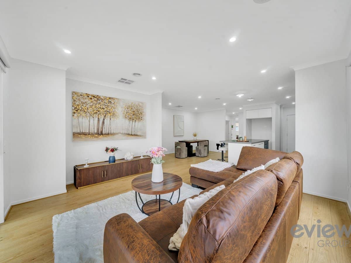 4 Wafer Road, MANOR LAKES - Thumbnail 14