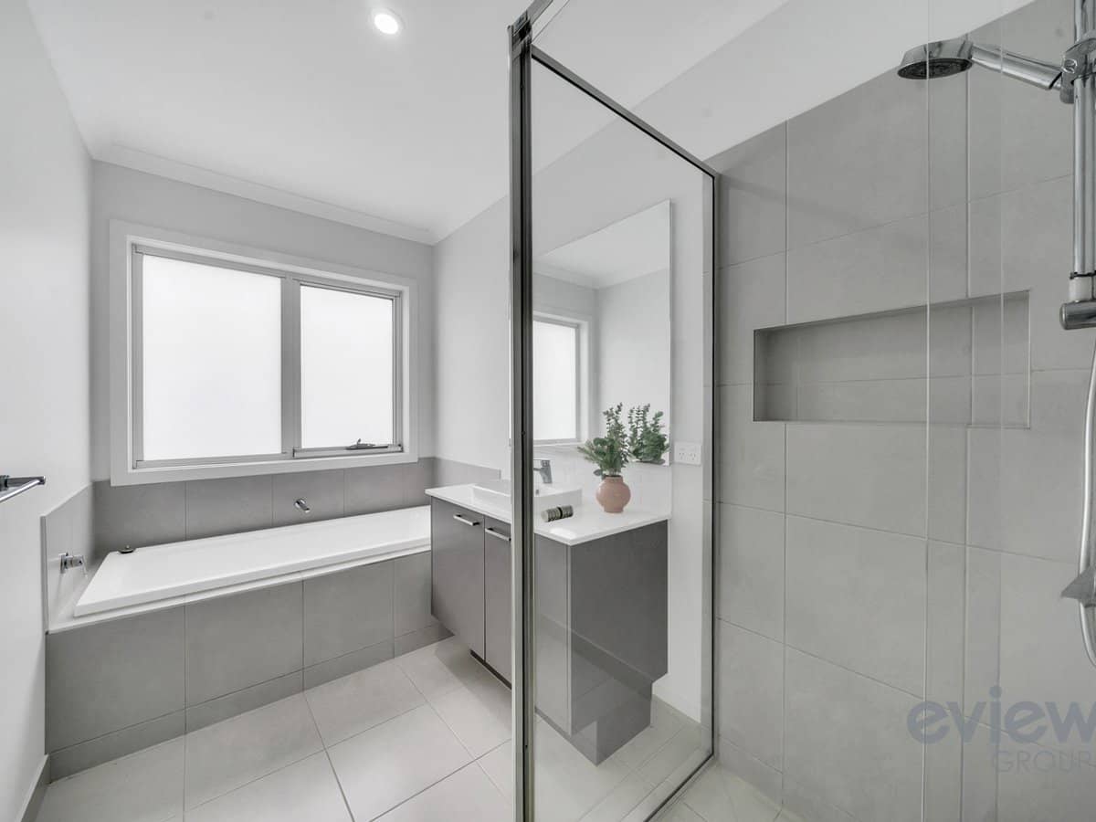 4 Wafer Road, MANOR LAKES - Thumbnail 16