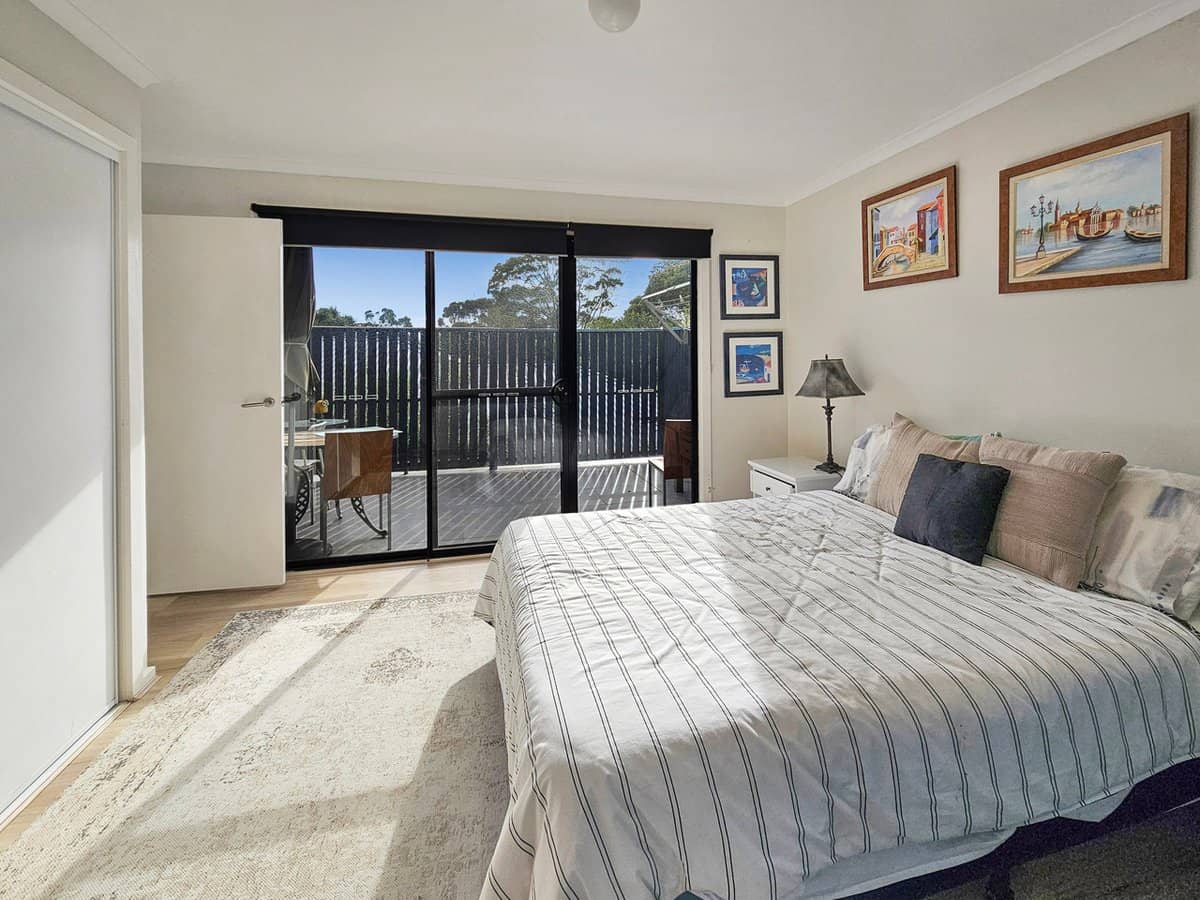 26 Douglas Road, COWES - Thumbnail 11