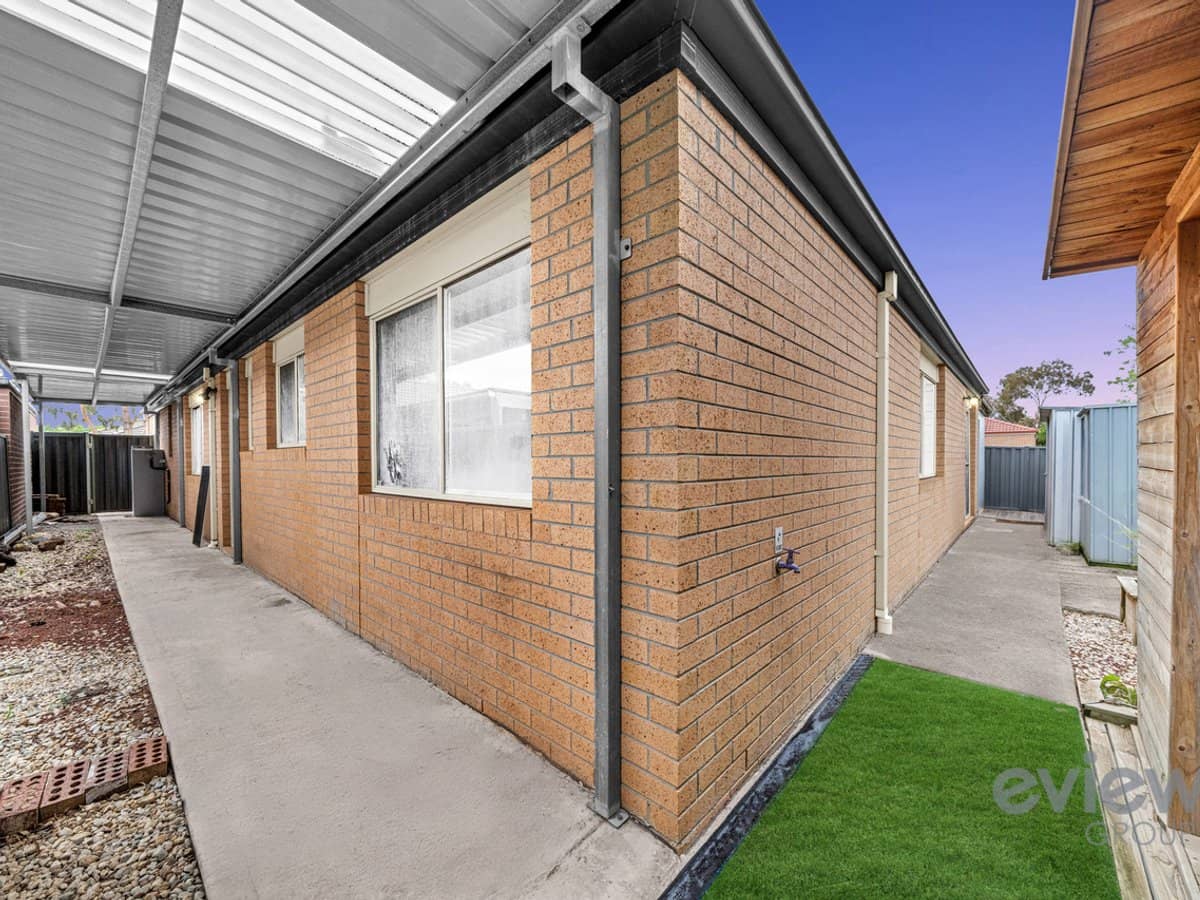 10 Yarraman Road, MANOR LAKES - Thumbnail 19