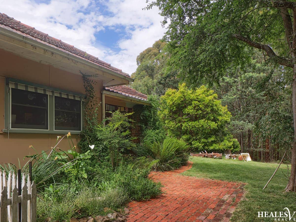 1394-1396 Healesville-Kinglake Road, TOOLANGI - Thumbnail 10