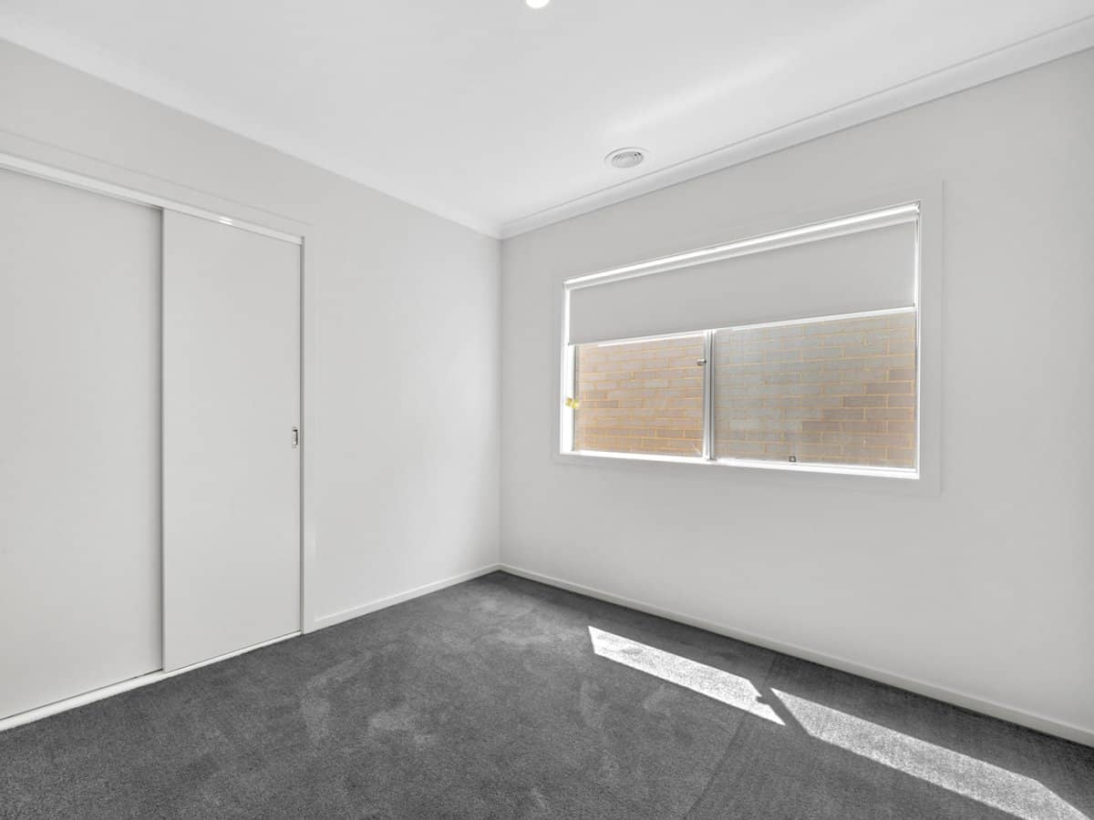 10 Leger Street, MANOR LAKES - Thumbnail 9