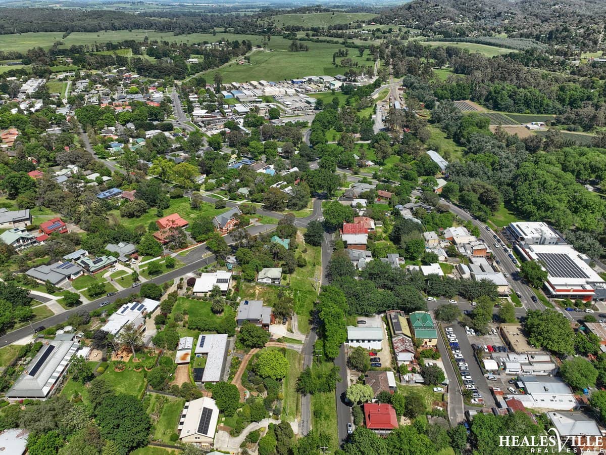 6 Symons Street, HEALESVILLE - Thumbnail 11