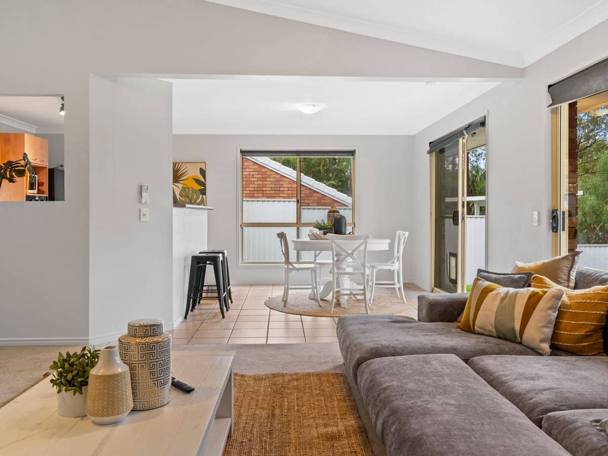 16 Bounty Way, PACIFIC PINES - Thumbnail 5