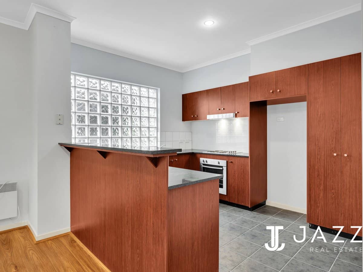 1 Rafa Court, MARIBYRNONG - Thumbnail 6