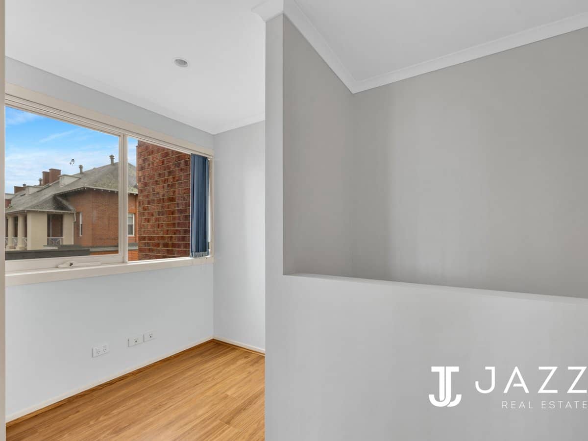 1 Rafa Court, MARIBYRNONG - Thumbnail 10