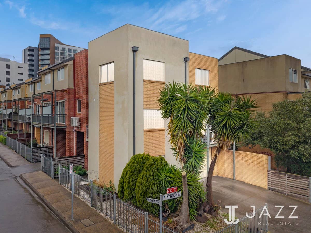 1 Rafa Court, MARIBYRNONG - Thumbnail 16