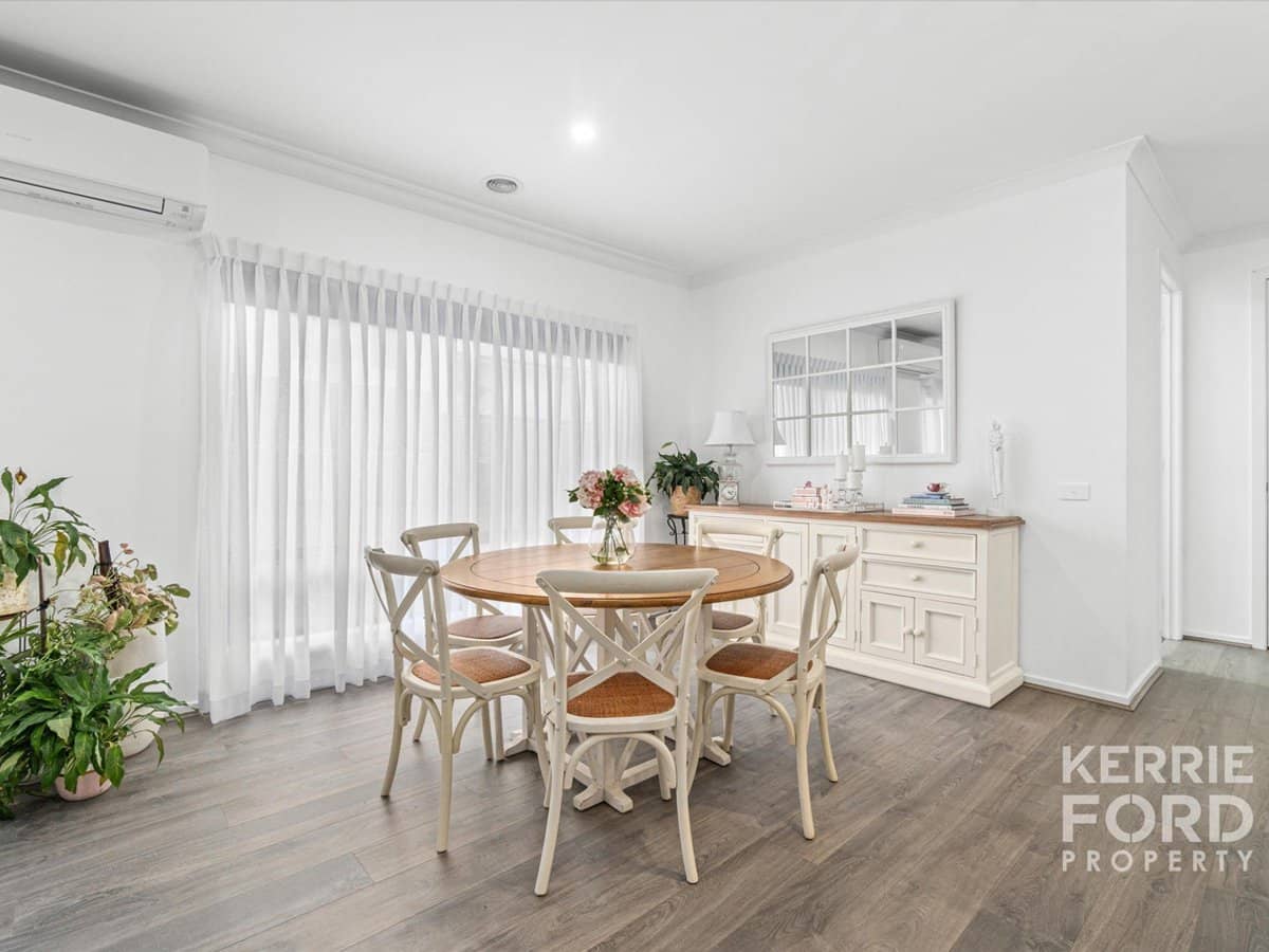 1 Rise Boulevard, TRARALGON - Thumbnail 9