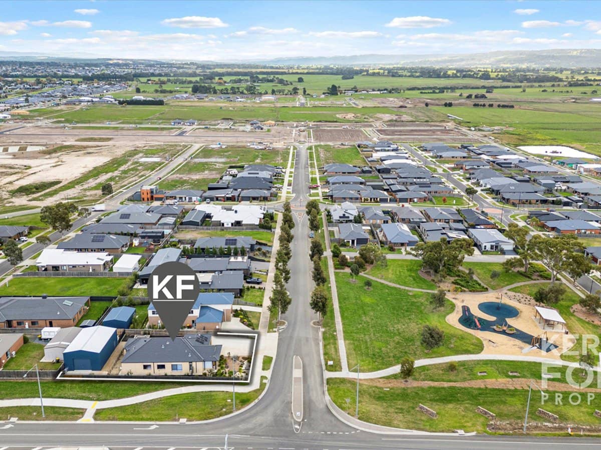 1 Rise Boulevard, TRARALGON - Thumbnail 22