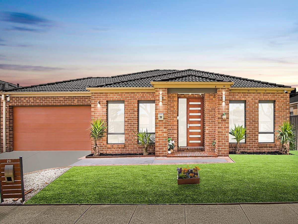 20 Bush Street, MANOR LAKES - Thumbnail 1