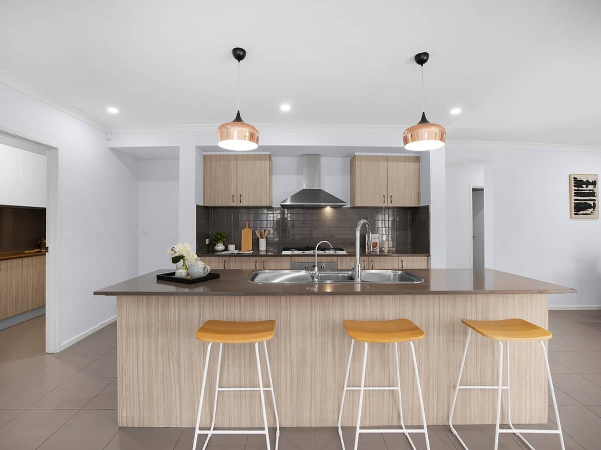 20 Bush Street, MANOR LAKES - Thumbnail 10