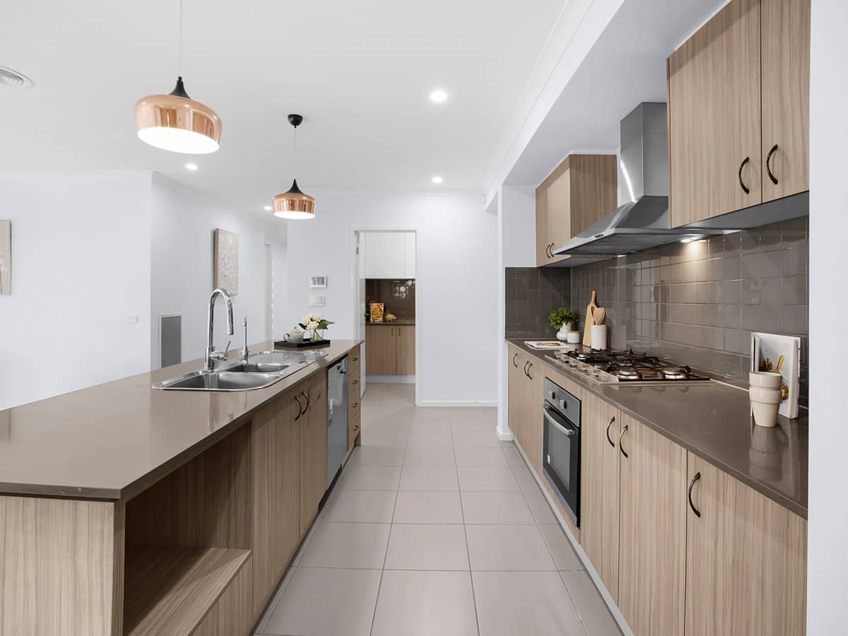 20 Bush Street, MANOR LAKES - Thumbnail 11