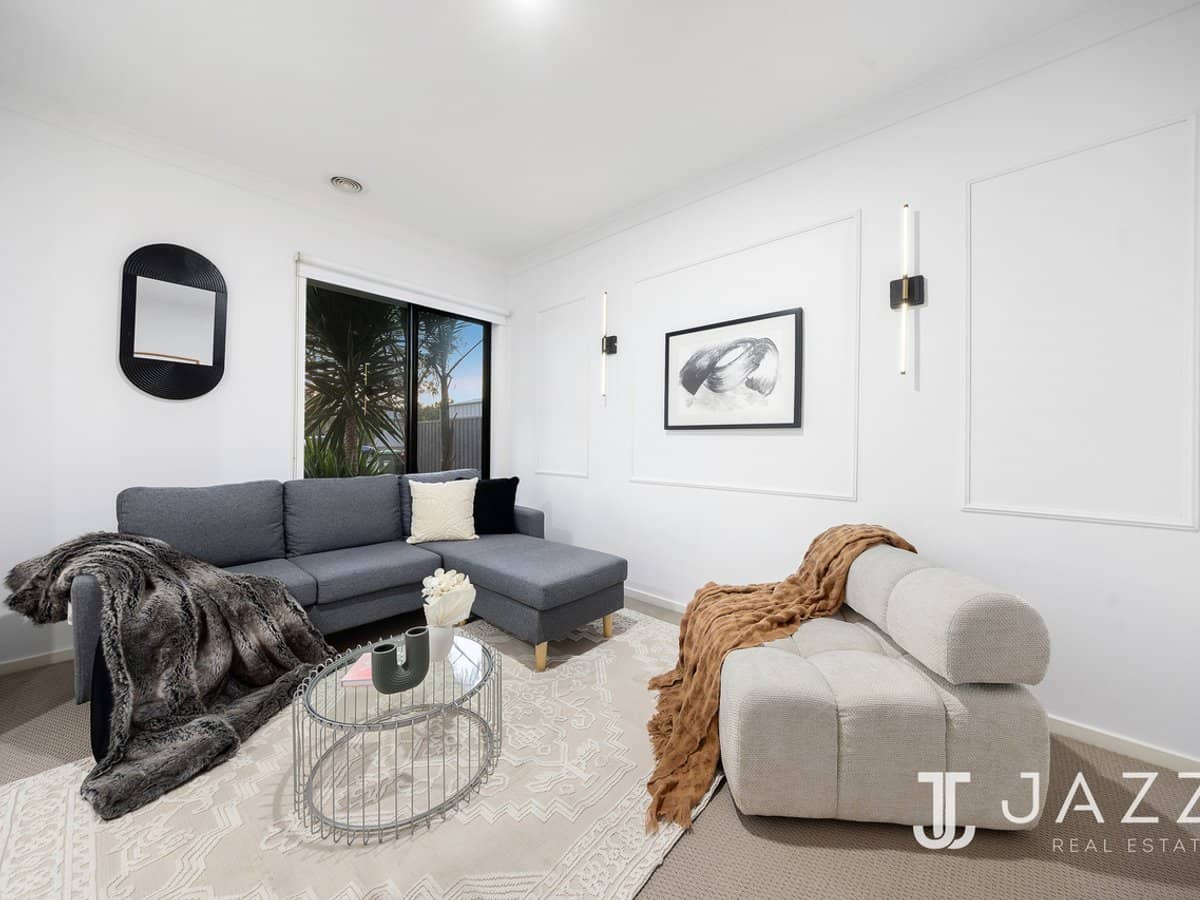 2 Shirley Court, POINT COOK - Thumbnail 7