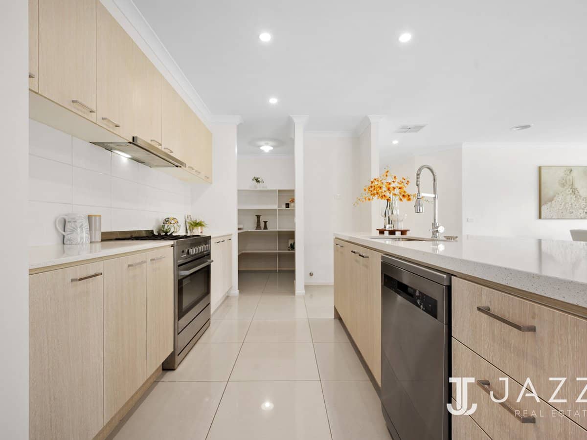 19 Anzac Road, AINTREE - Thumbnail 11