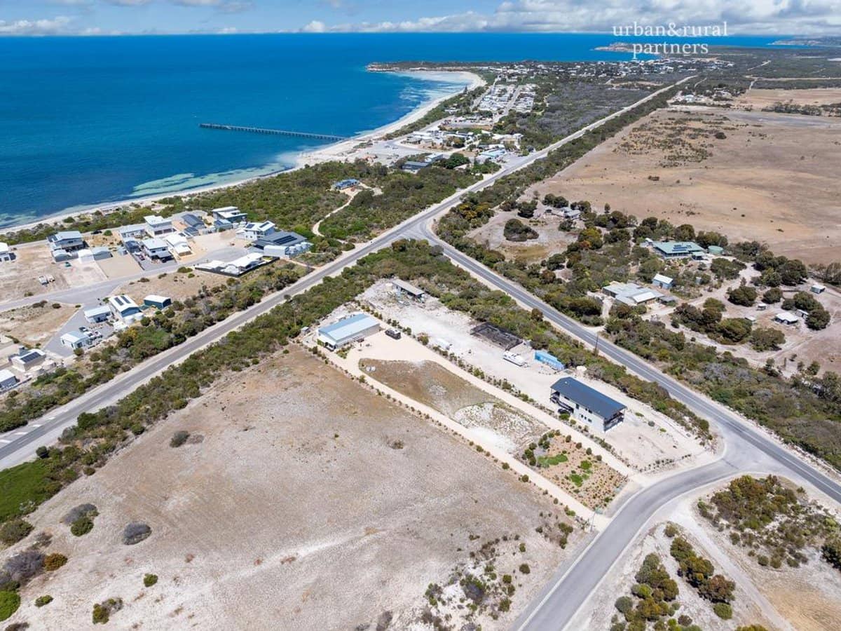 6 Peregrine Drive, MARION BAY - Thumbnail 11