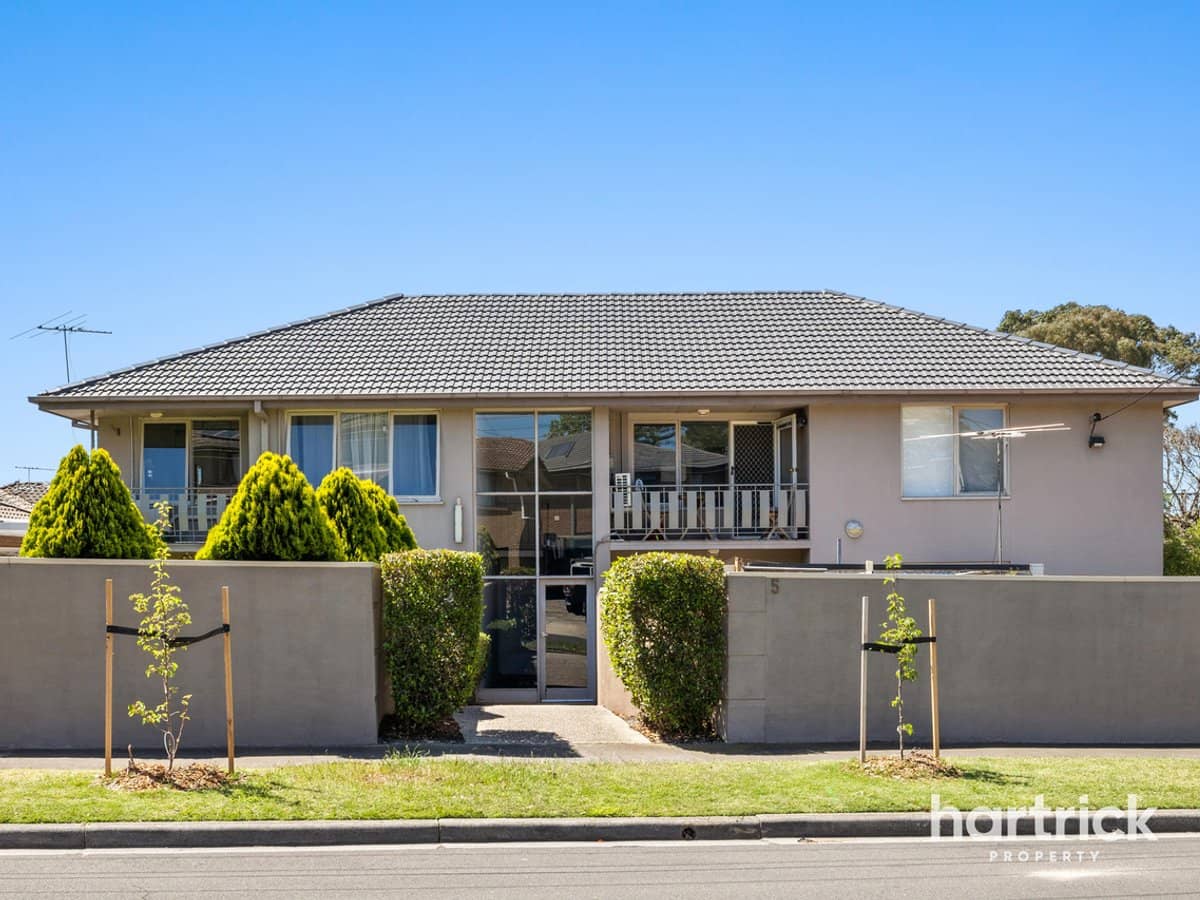 5 Weymar Street, CHELTENHAM - Thumbnail 11