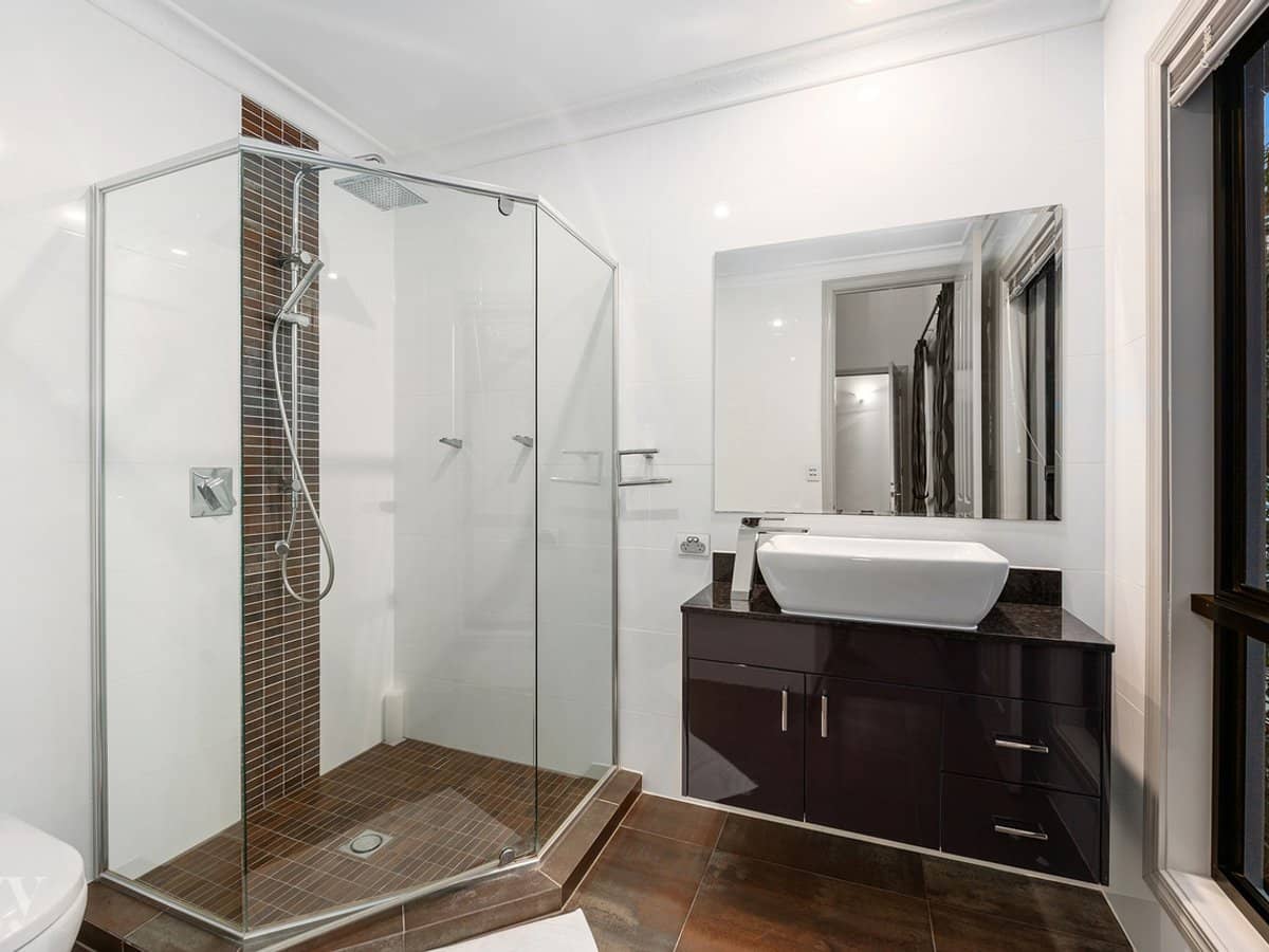 2204 Taromeo Court, Hope Island - Thumbnail 17