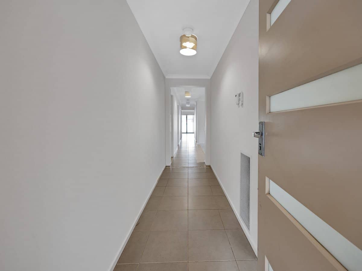 109 Haines Drive, WYNDHAM VALE - Thumbnail 3