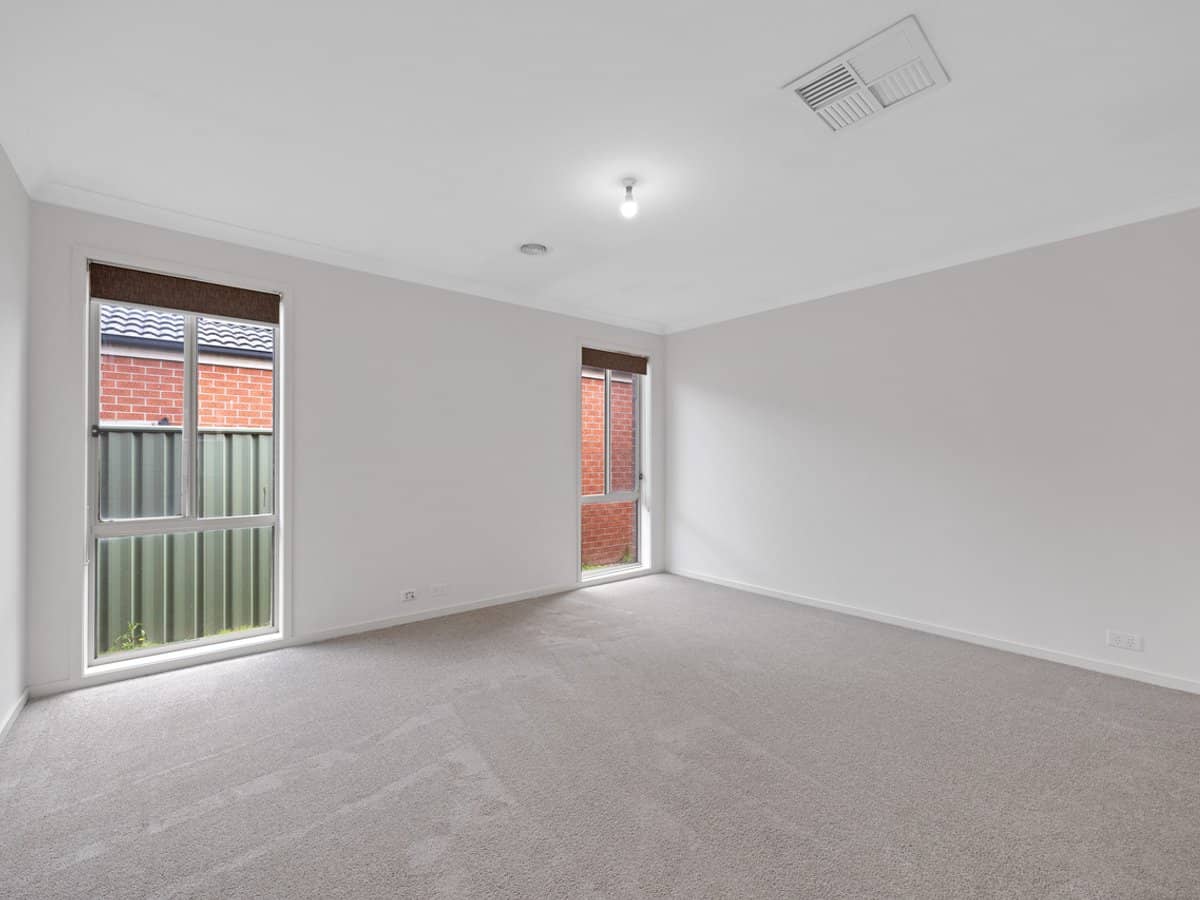 109 Haines Drive, WYNDHAM VALE - Thumbnail 4