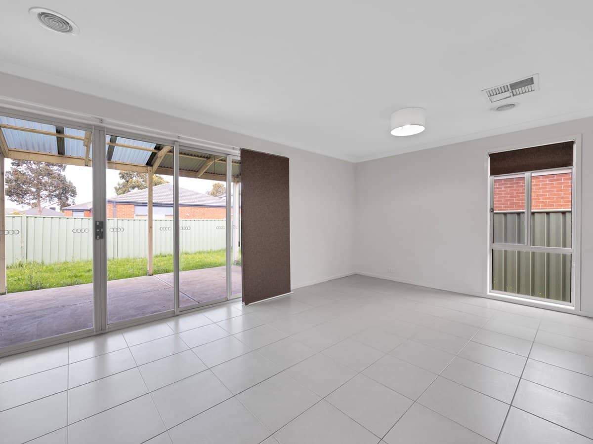 109 Haines Drive, WYNDHAM VALE - Thumbnail 11