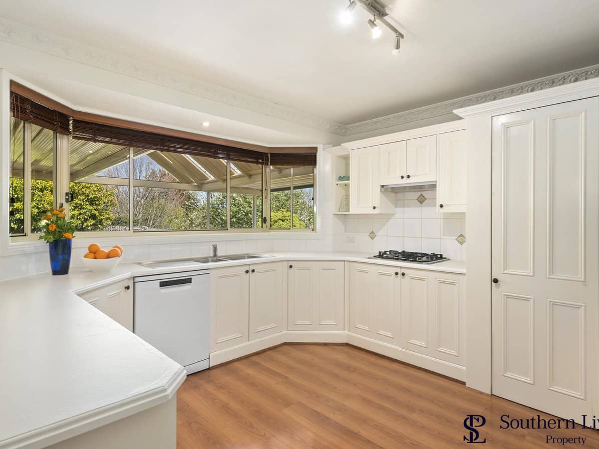 48 Glenquarry Crescent, BOWRAL - Thumbnail 7