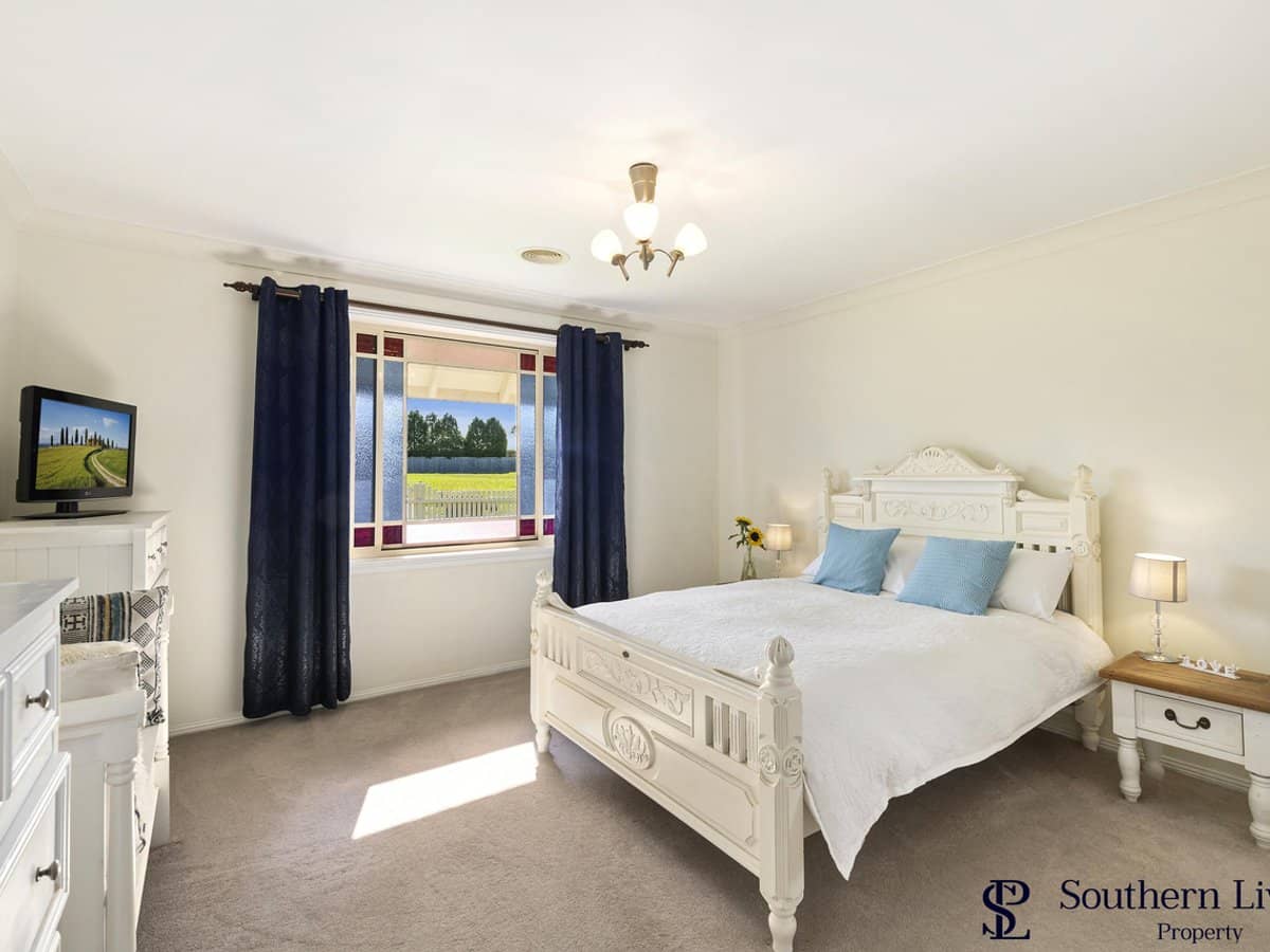 48 Glenquarry Crescent, BOWRAL - Thumbnail 10