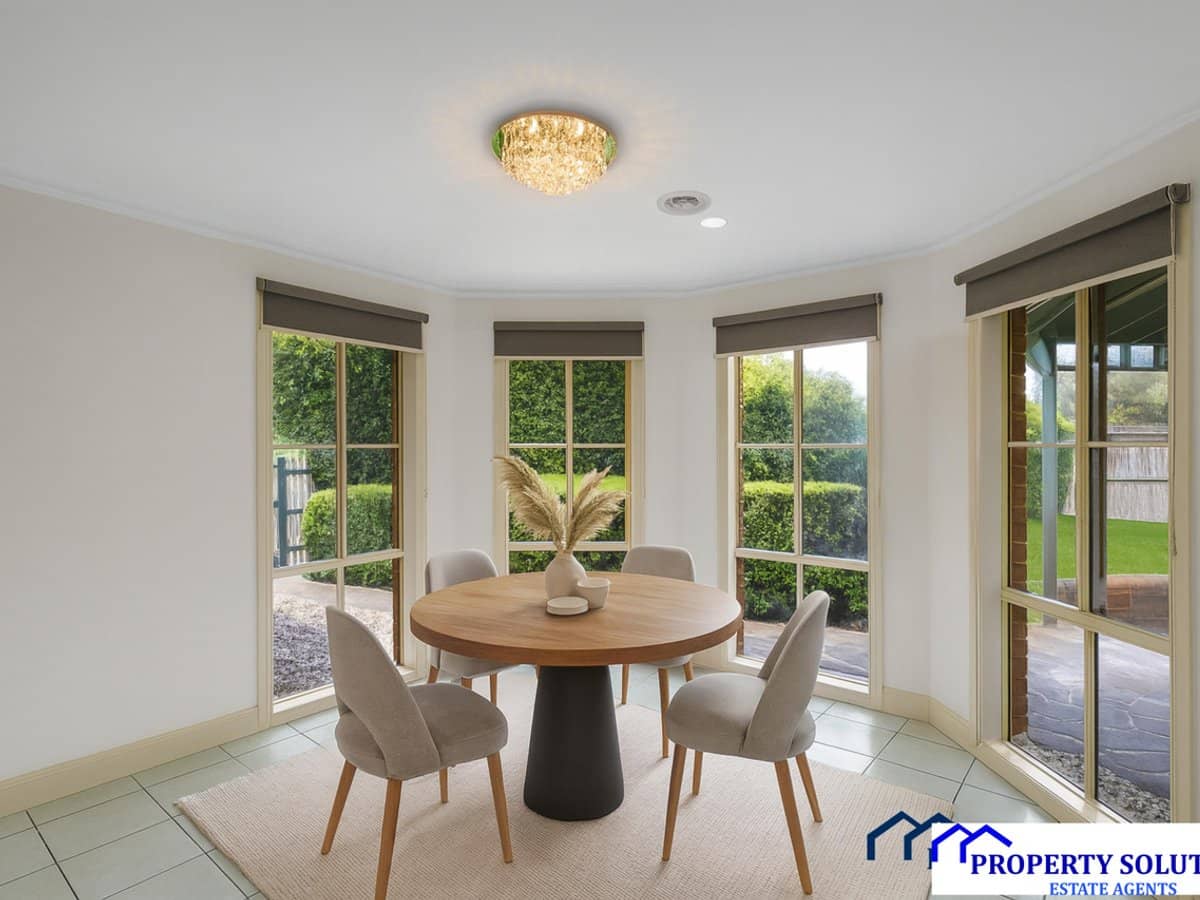 13 Treetop Court, NARRE WARREN SOUTH - Thumbnail 6