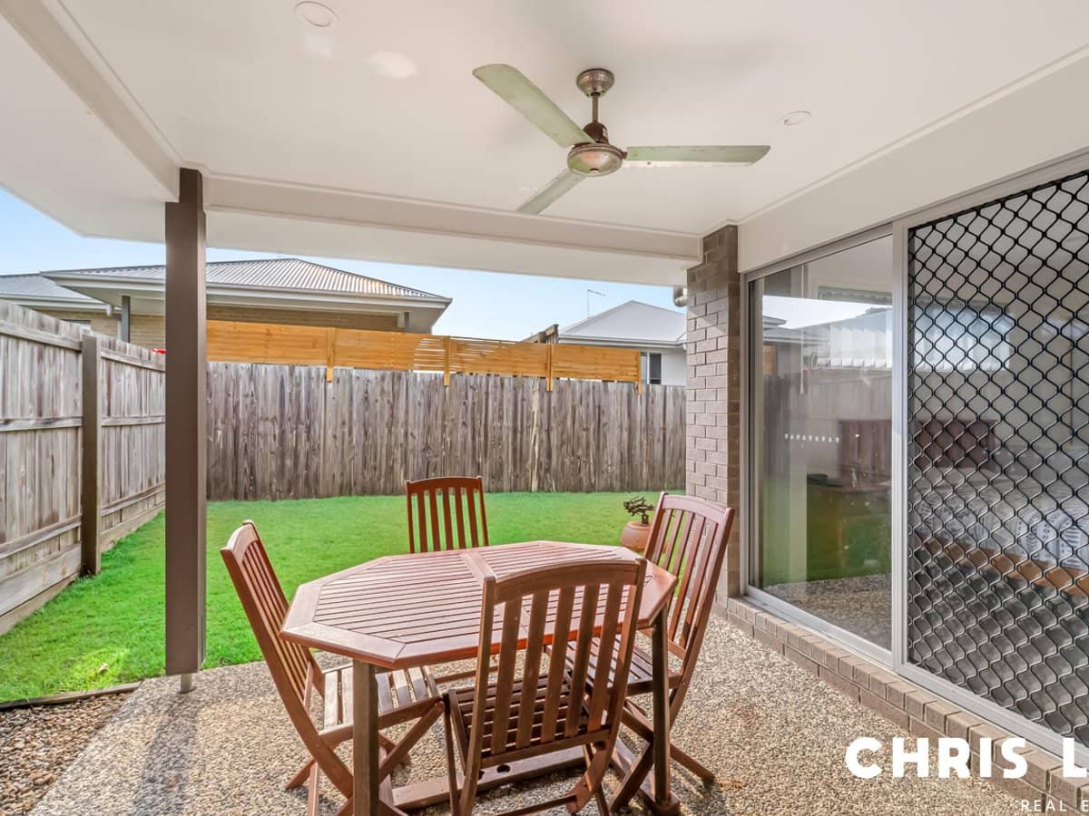 23 Sunstone Court, LOGAN RESERVE - Thumbnail 13