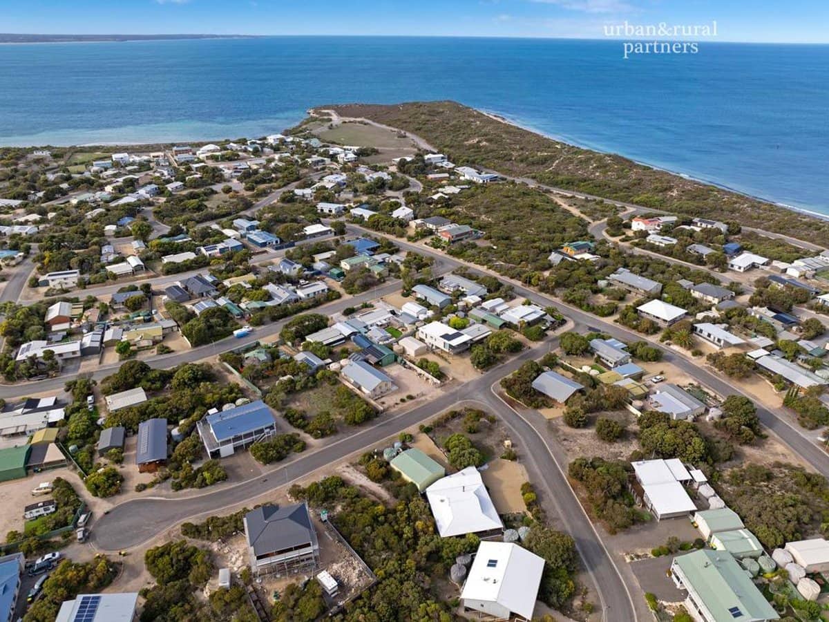 7 Currawong Court, MARION BAY - Thumbnail 7