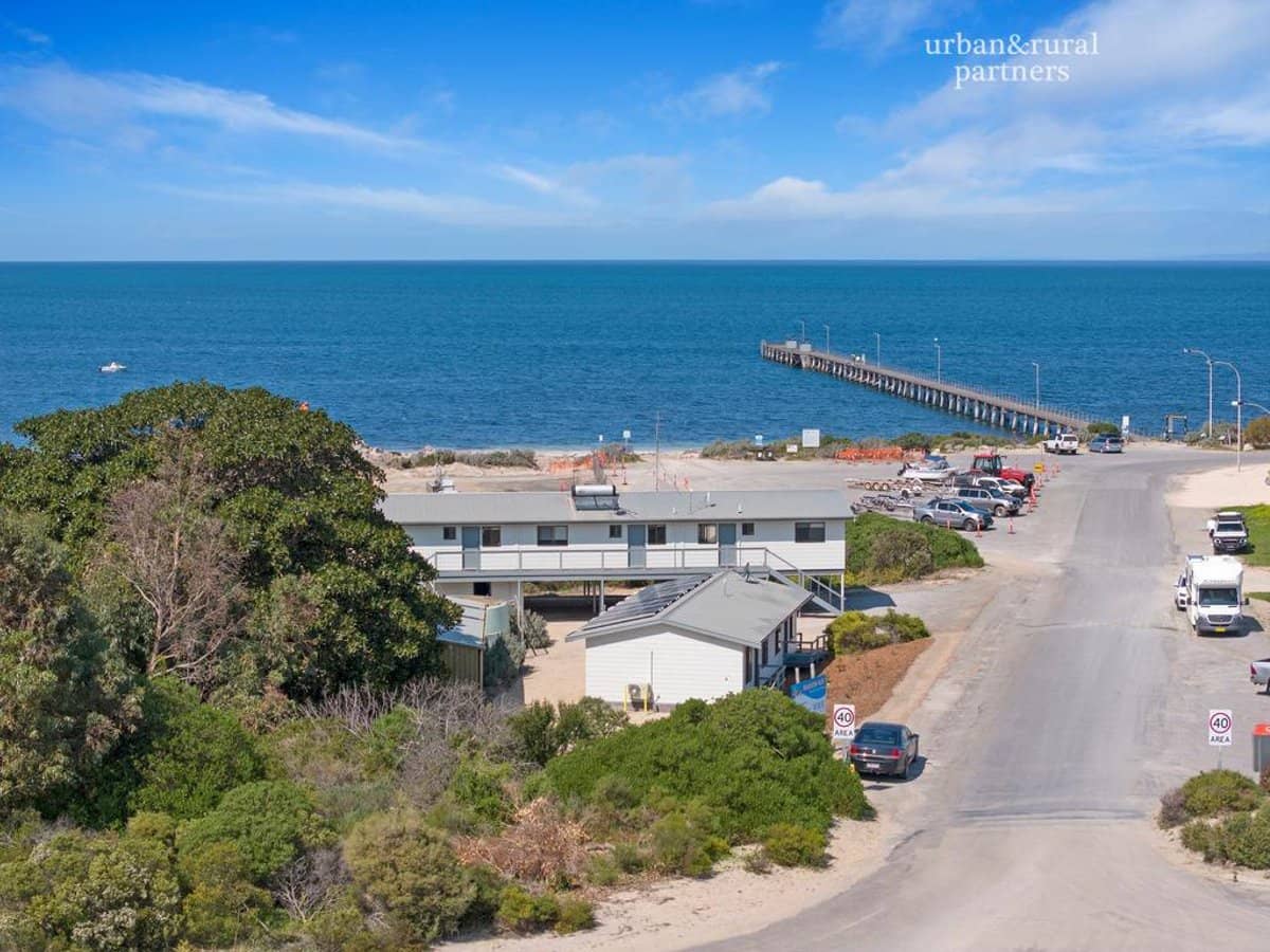 1 Jetty Road, MARION BAY - Thumbnail 3