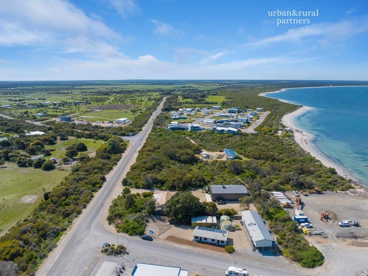 1 Jetty Road, MARION BAY - Thumbnail 5