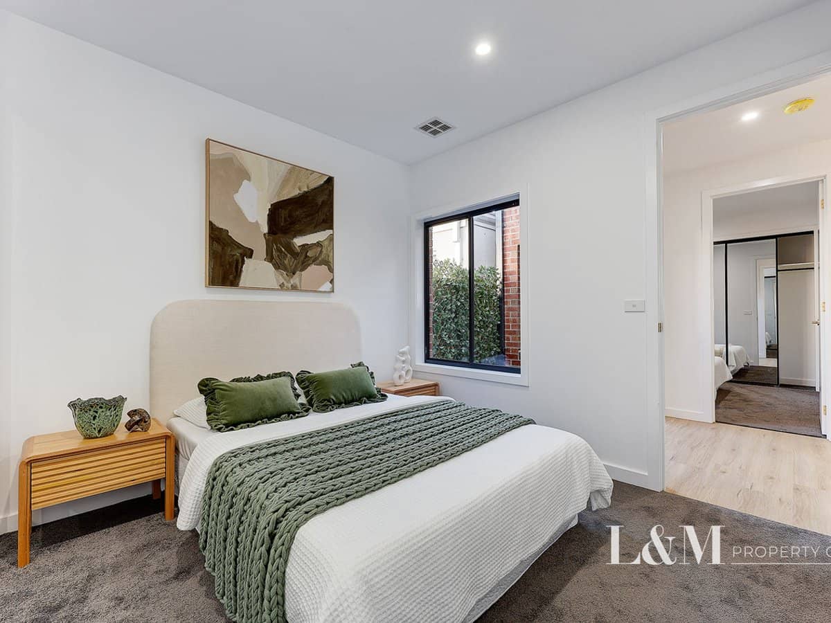 64 Palm Circuit, BEVERIDGE - Thumbnail 7