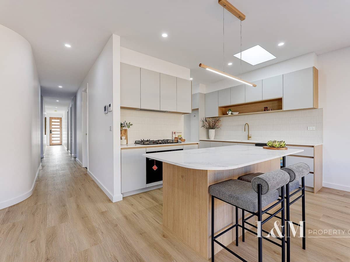 64 Palm Circuit, BEVERIDGE - Thumbnail 11