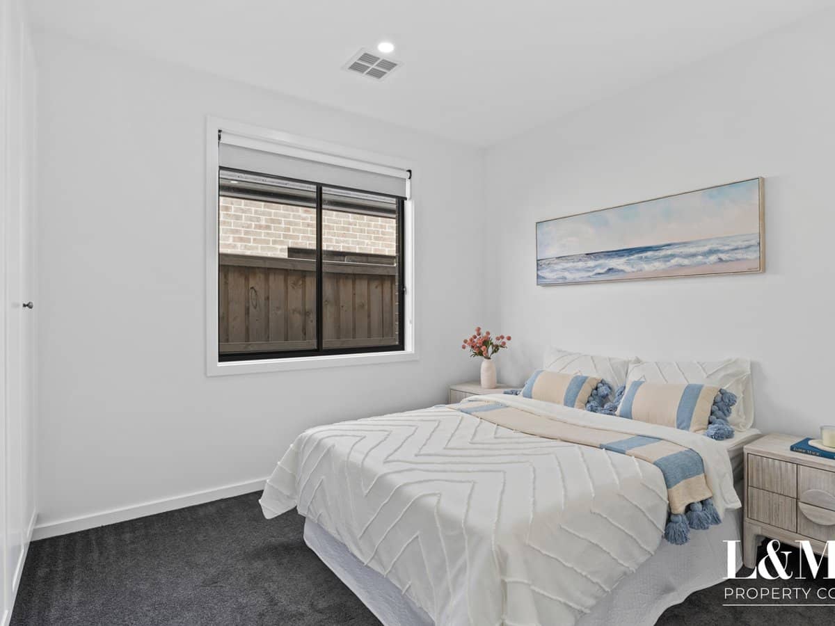 17 Macara Street, SUNBURY - Thumbnail 11