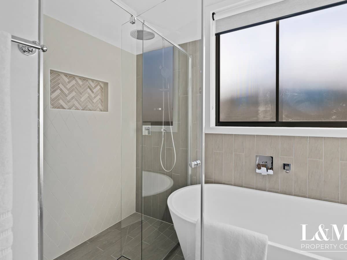 17 Macara Street, SUNBURY - Thumbnail 14