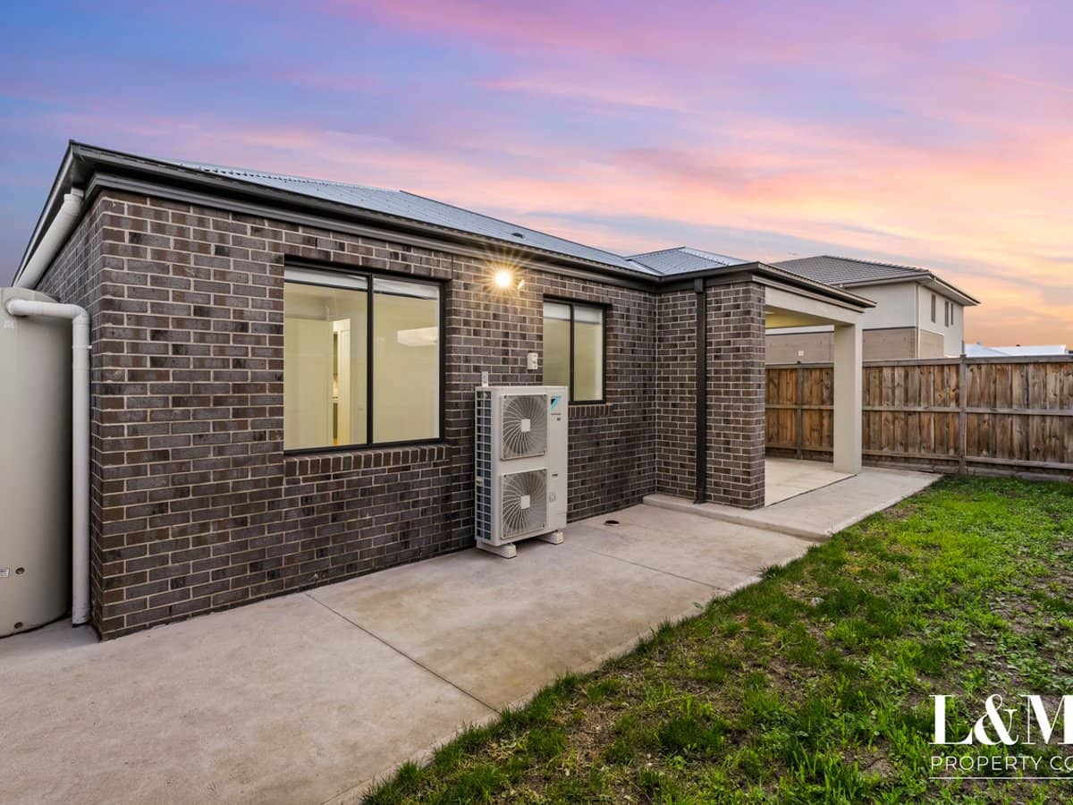 17 Macara Street, SUNBURY - Thumbnail 21