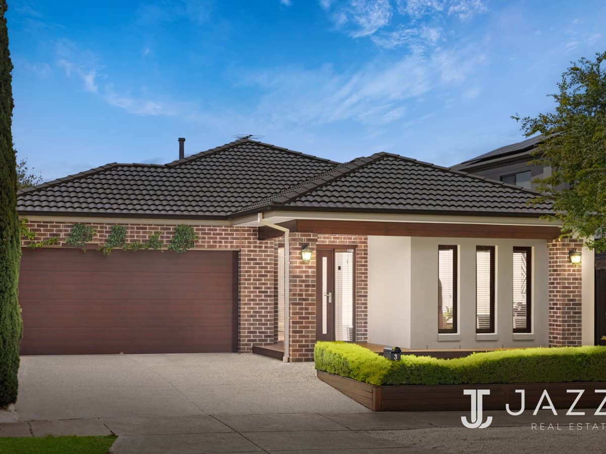 3 Heatherbell Avenue, POINT COOK - Thumbnail 2