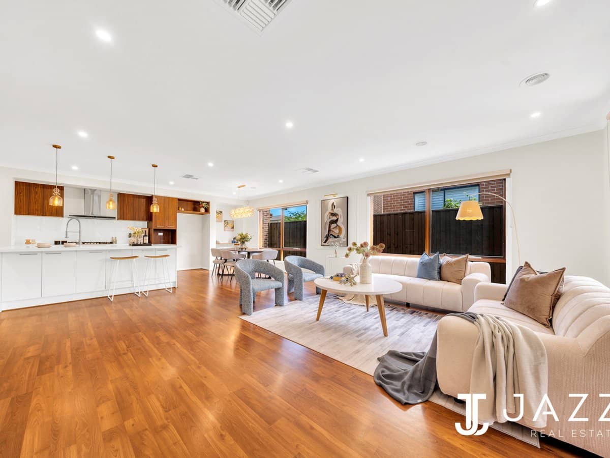 3 Heatherbell Avenue, POINT COOK - Thumbnail 4